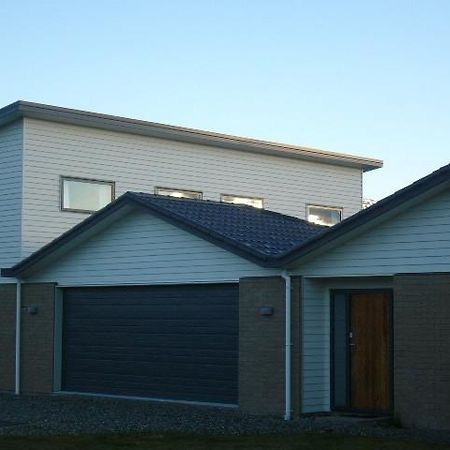 Gavan Family Apartments ครอมเวลล์ ภายนอก รูปภาพ