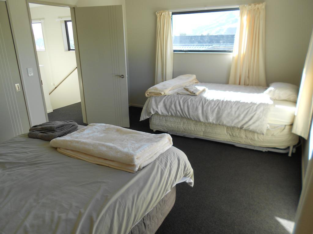 Gavan Family Apartments ครอมเวลล์ ภายนอก รูปภาพ