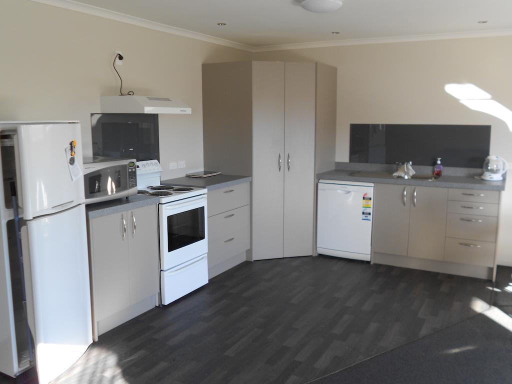 Gavan Family Apartments ครอมเวลล์ ห้อง รูปภาพ